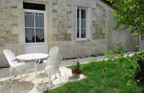 Soubran Apartment | les simons