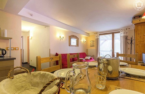 Curienne House | LES SOLDANELLES - CURIENNE