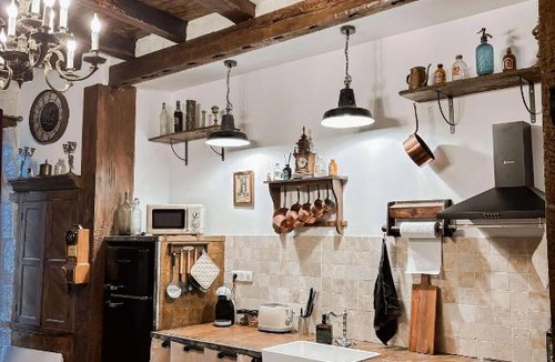 Lauzerte Apartment | Les sorciers de Lauzerte immersion magique