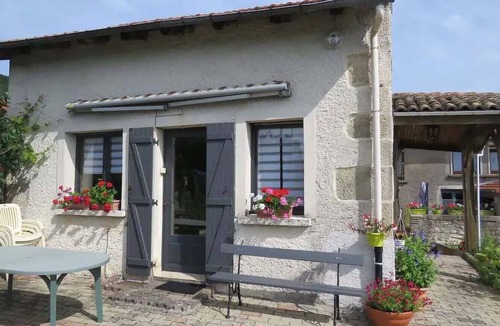Bulligny Cabin | Les Souchottes, charming cottage