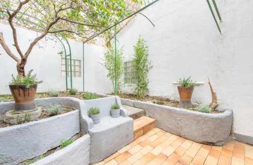 4th Arrondissement Apartment | Les Studios Blancarde Terrasse Parking Clim Métro