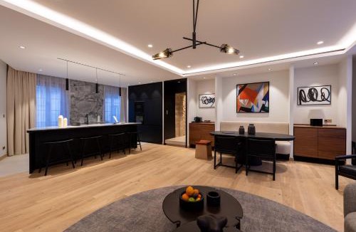 Dijon Centre Ville Apartment | Les Suites by Cave Vauban