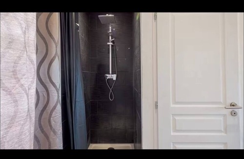 Chaumont Apartment | Les Suites des jardins 2