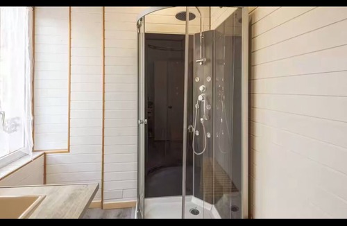 Chaumont Apartment | Les suites du jardin 3