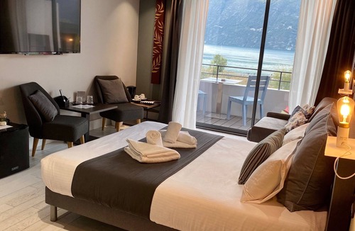 Aix-les-Bains Hotel | Les suites du lac