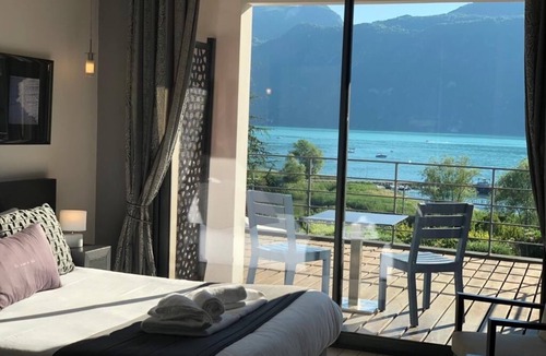 Aix-les-Bains Hotel | Les suites du lac