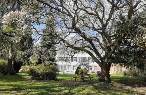 Le Cateau-Cambresis Apartment | Les Suites Fénelon