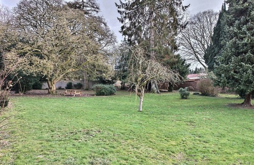 Le Cateau-Cambresis Apartment | Les Suites Fénelon