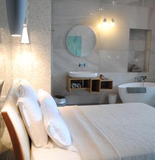 Old Town Hotel | Les Suites Massena