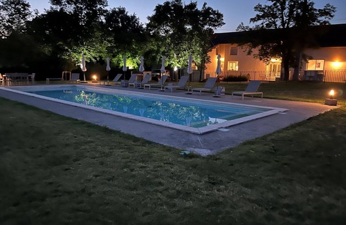 Sainte-Foy-d'Aigrefeuille House | Les Terrasses Binel à Ronsac