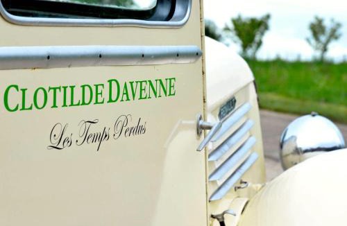 Prehy House | Les Temps Perdus