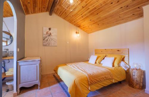 Saint-Pierre-de-Colombier Bed & Breakfast | Les Terrasses de Collanges