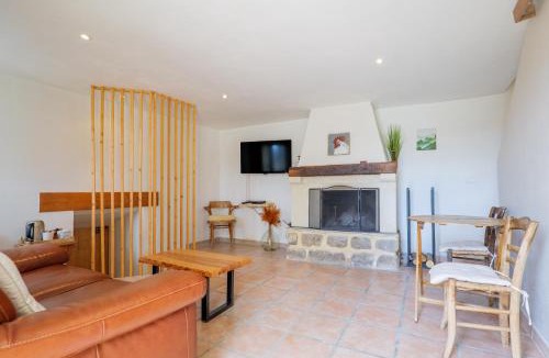 Saint-Pierre-de-Colombier Bed & Breakfast | Les Terrasses de Collanges