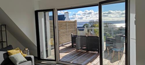 Guipavas House | Les terrasse du rody, vue mer .