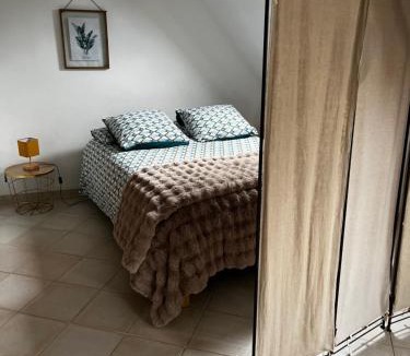 Pierrefonds House | LES TERRASSES (centre de Pierrefonds)