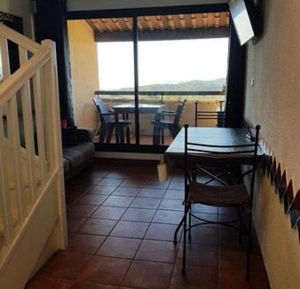 Bormes-Les-Mimosas Apartment | LES TERRASSES DU MIRAGE