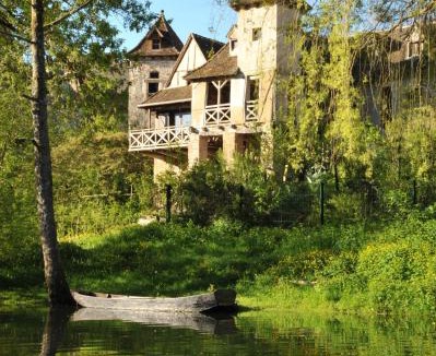 Carennac House | LES TERRASSES DE CARENNAC