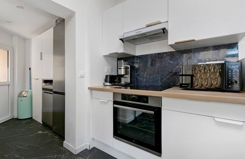 Batz-sur-Mer House | Les terrasses de Joce – Modern Comfort with Rooftop Terrace Near the Beach
