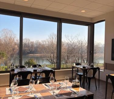 Baix Hotel | Les Terrasses du Rhône, Baix