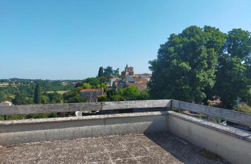 Parthenay House | les terrasses du Thouet