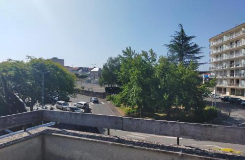 Parthenay House | les terrasses du Thouet