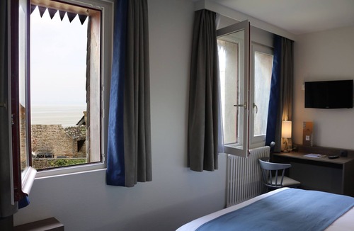 Le Mont-Saint-Michel Hotel | Les Terrasses Poulard