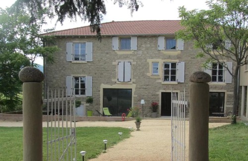 Chaponost House | Les terres