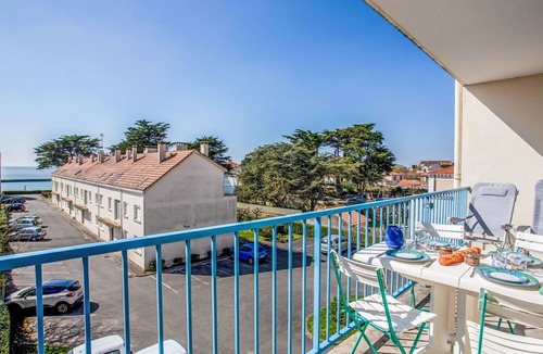 La Rogere Apartment | Les Tilleuls by Interhome