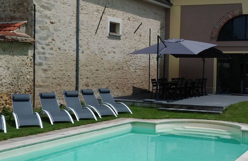 Chailly-en-Biere Bed & Breakfast | Les Tilleuls