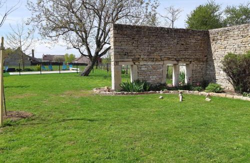 Epernay-sous-Gevrey Bed & Breakfast | Les tilleuls