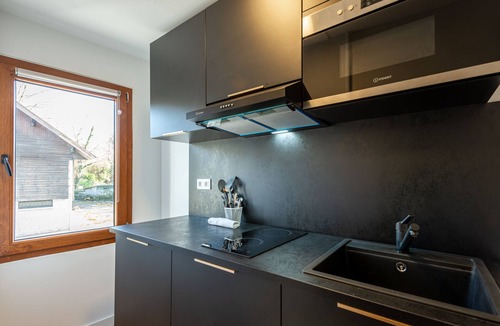 Sevrier Apartment | Les Tonnelles
