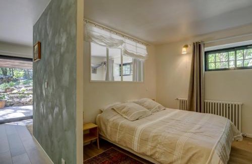 Penne Bed & Breakfast | Les totems de Grésigne