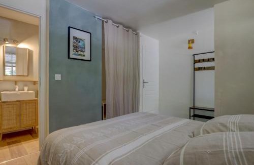 Penne Bed & Breakfast | Les totems de Grésigne
