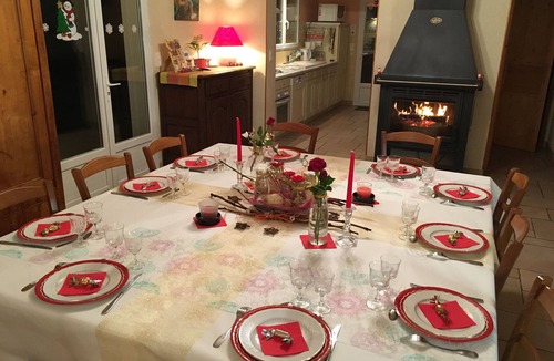 Pleurs House | Les Trelles - Pleurs