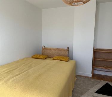 Epone Apartment | Les Trente Glorieuses