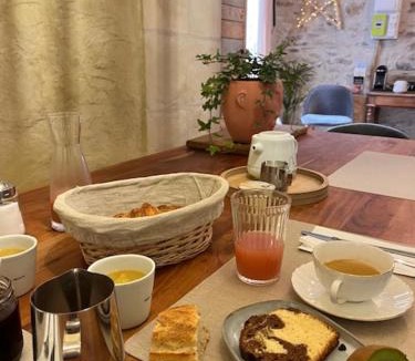 Rochecorbon Bed & Breakfast | Les Troglos de la Tufolière
