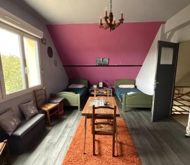 Brou House | Les Trois chambres de LYLY situées a Brou