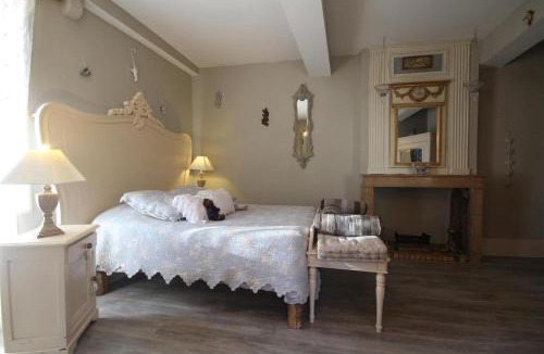 Bligny sur Ouche House | Les Trois Faisans