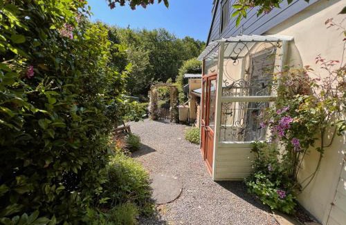 Beauficel Bed & Breakfast | Les Trois Fenêtres