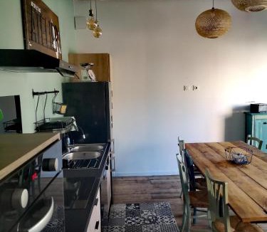 Maylis House | Les Trois Jolies