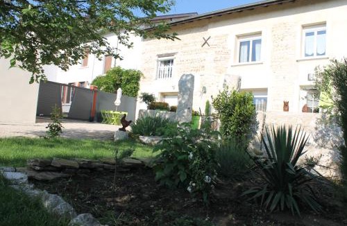 Druillat House | Les Trois Maisons