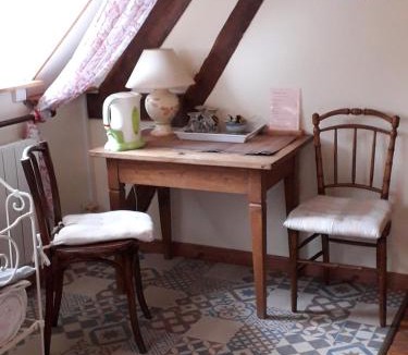 Sommery Bed & Breakfast | Les Trois Pommiers