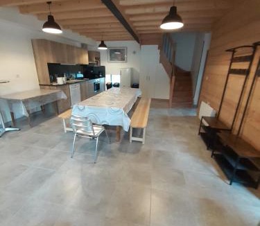 Satillieu Apartment | les trois rivières