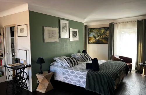 Roquebrune-sur-Argens House | Les Trois soleils