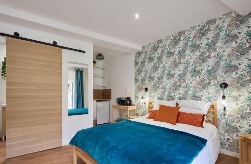 Fontaine-les-Dijon Apartment | Les tuiles bourguignonnes