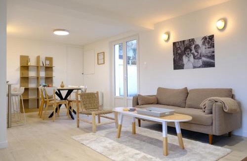 Saint-Martin-en-Campagne House | Les vagues - Sea view house