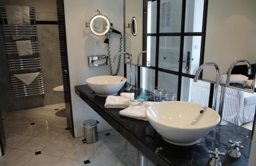 Saint-Paul-de-Vence Hotel | Les Vergers de Saint Paul