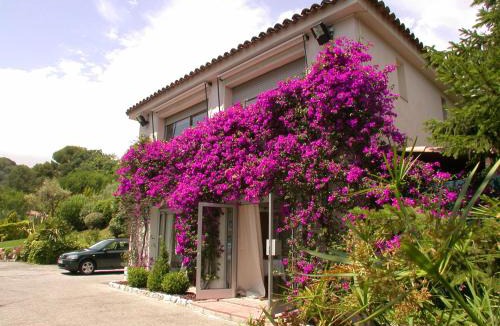 Saint-Paul-de-Vence Hotel | Les Vergers de Saint Paul