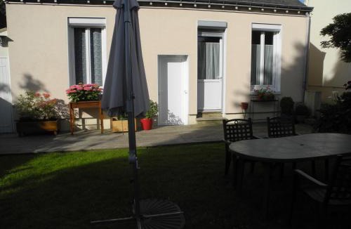 Heuze - Saint-Georges House | Les Vergnes Mancelles