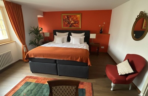 Hauterive House | Les Vieux toits